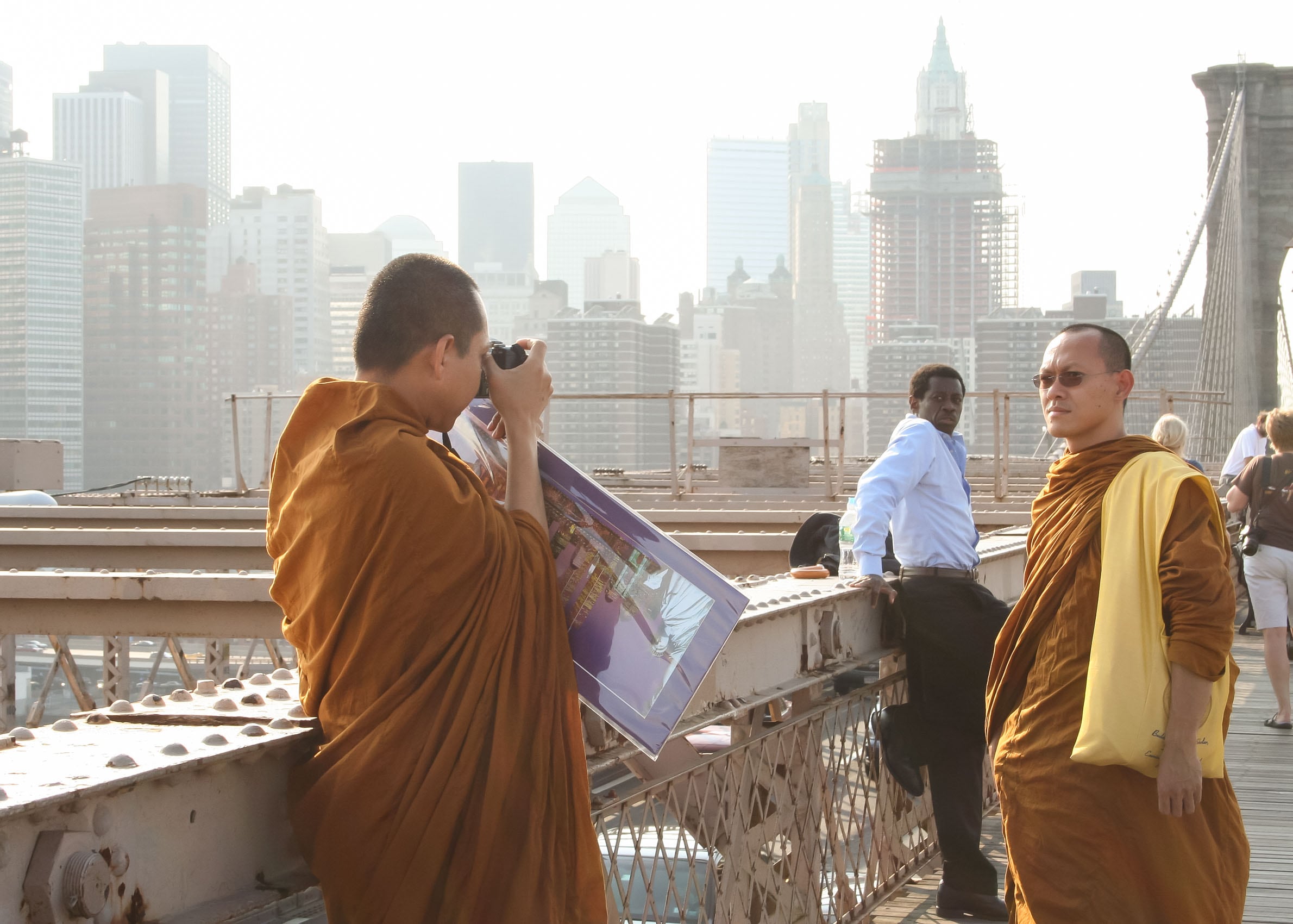 Buddhistische Mönche als Touristen in New York